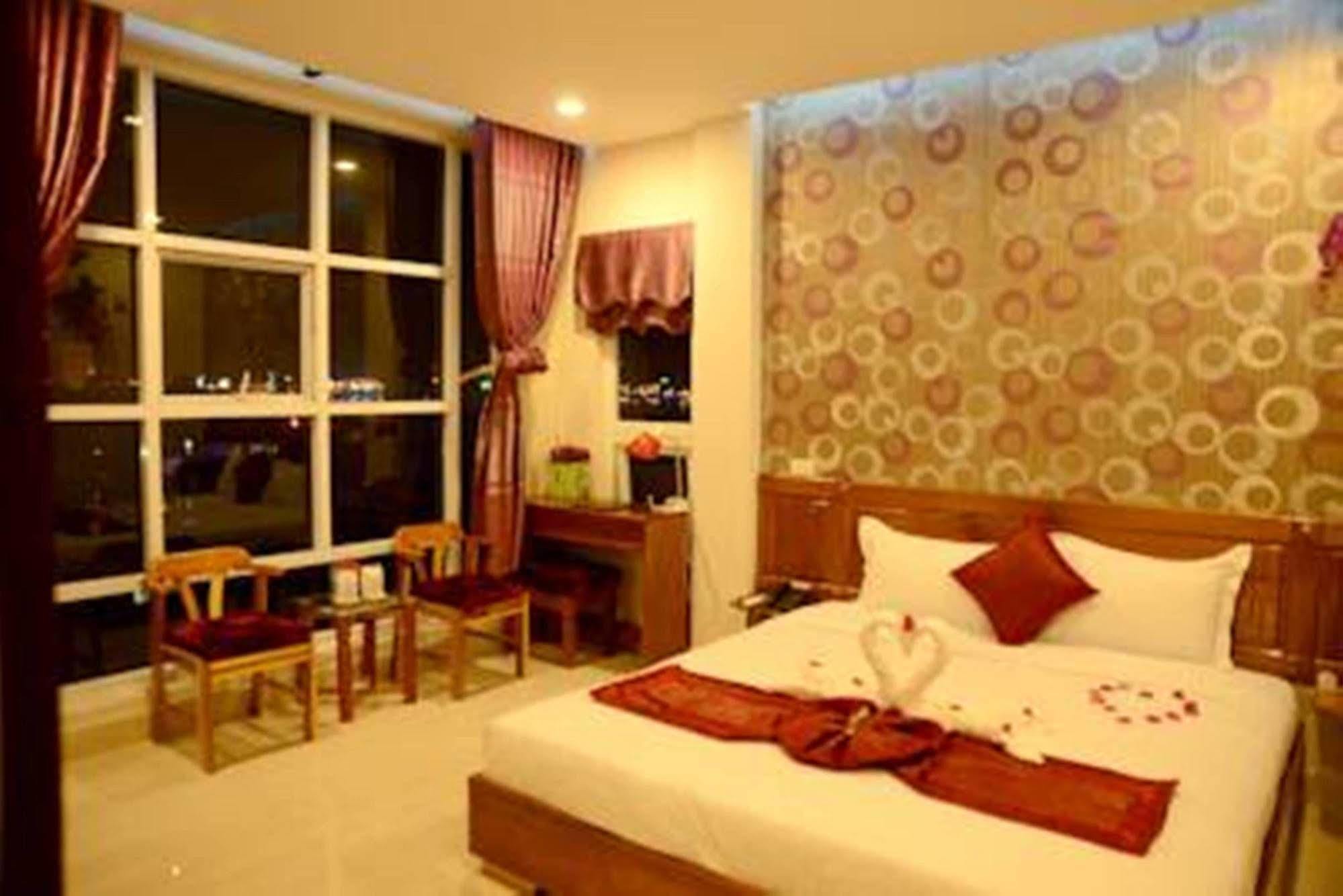 Red Diamond Hotel Đà Nẵng Exterior foto